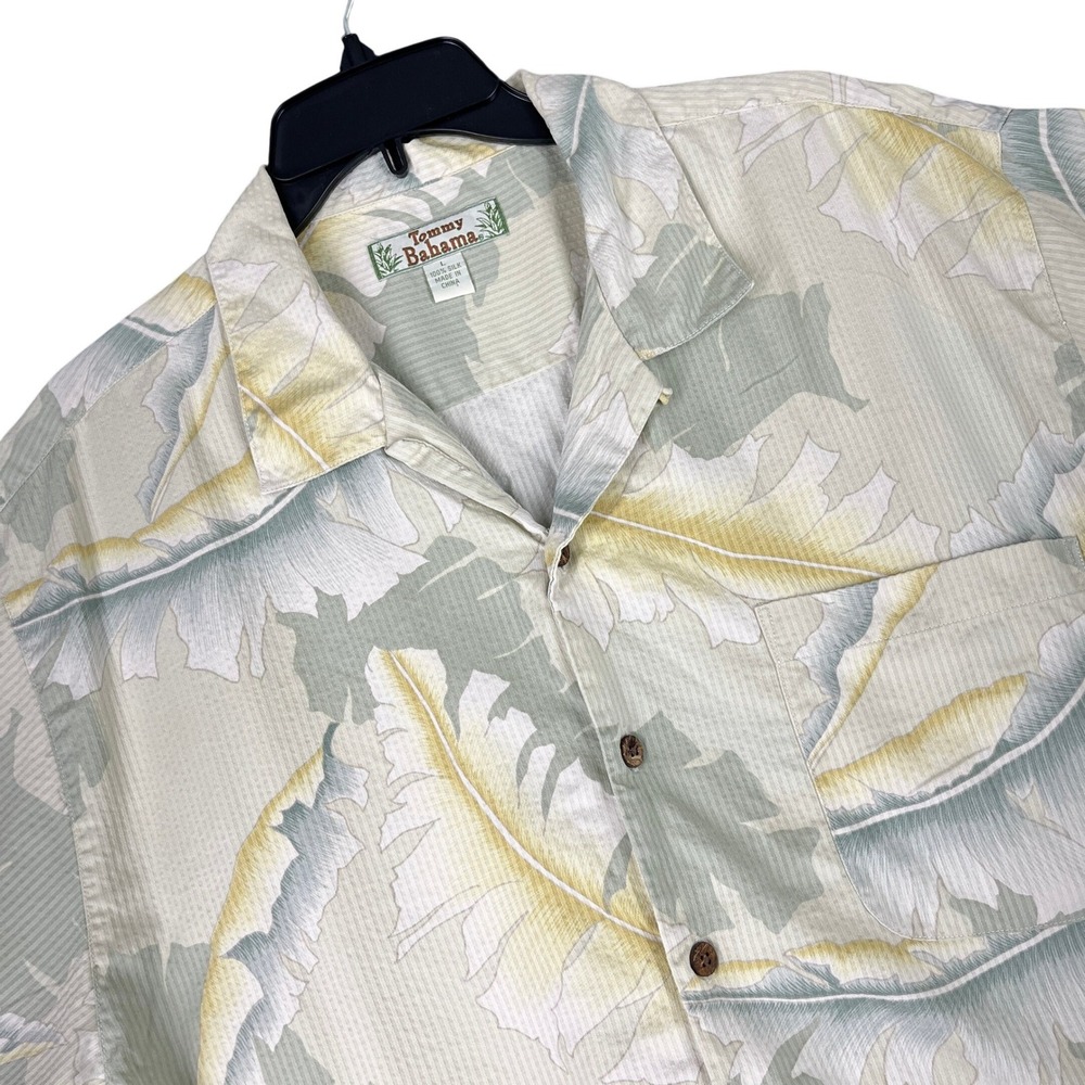 Tommy Bahama Silk Camp Shirt Mens L Hawaiian Tropical Leaf Collar Resort‎ Wear